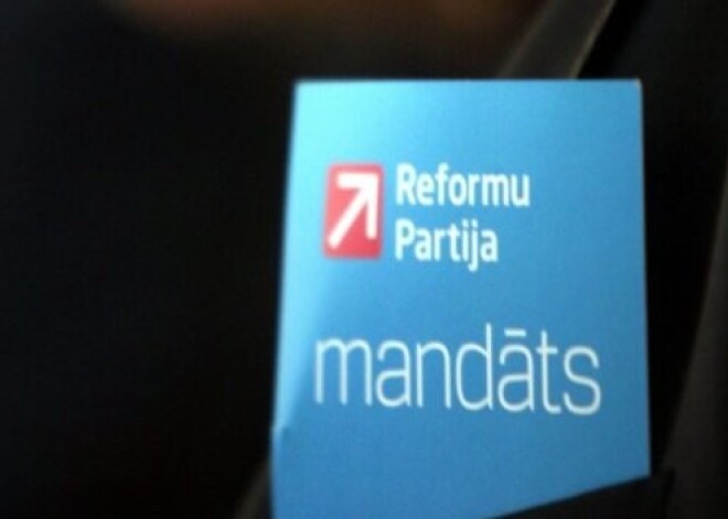 Galēji vīlušies savos priekšstāvjos Reformu partijas ierindas biedri izstājas no tās