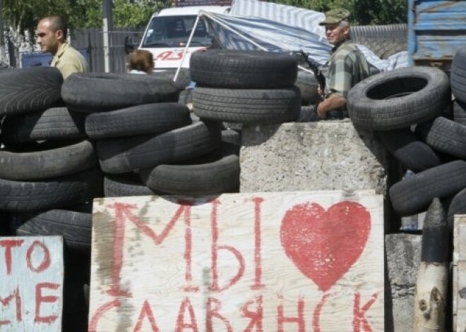 Krievu algotņu bandā Ukrainā kaujinieki nodod savu vadoni un dezertē