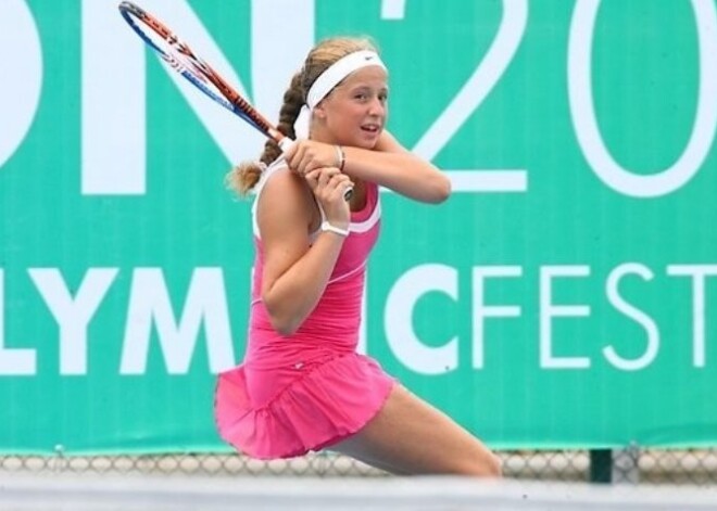 Ostapenko pirmo reizi karjerā sasniedz "Grand Slam" junioru vienspēļu turnīra pusfinālu