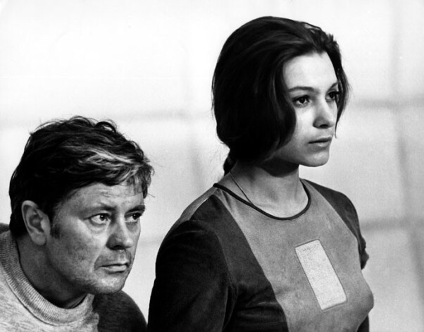 Donāts Baņonis kopā ar Natāliju Bondarčuku kulta filmā "Solaris" (1972).