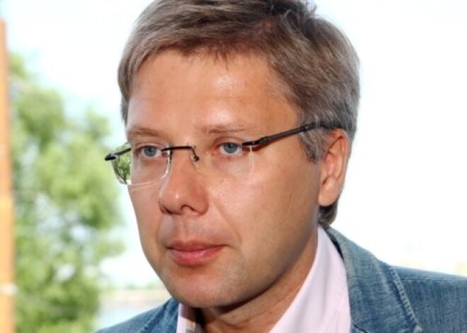 Nils Ušakovs dosies uz "Jauno vilni", jo viņam ir "pretīgi noskatīties uz šo politisko balagānu"