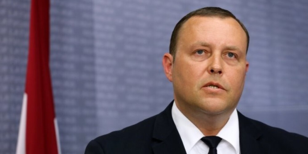 Козловскис отметил, что в связи с событиями на Украине регулярно пополняется список нежелательных для Латвии лиц