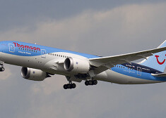 Компания Thomson Airways принесла извинения пассажирам за доставленные неудобства