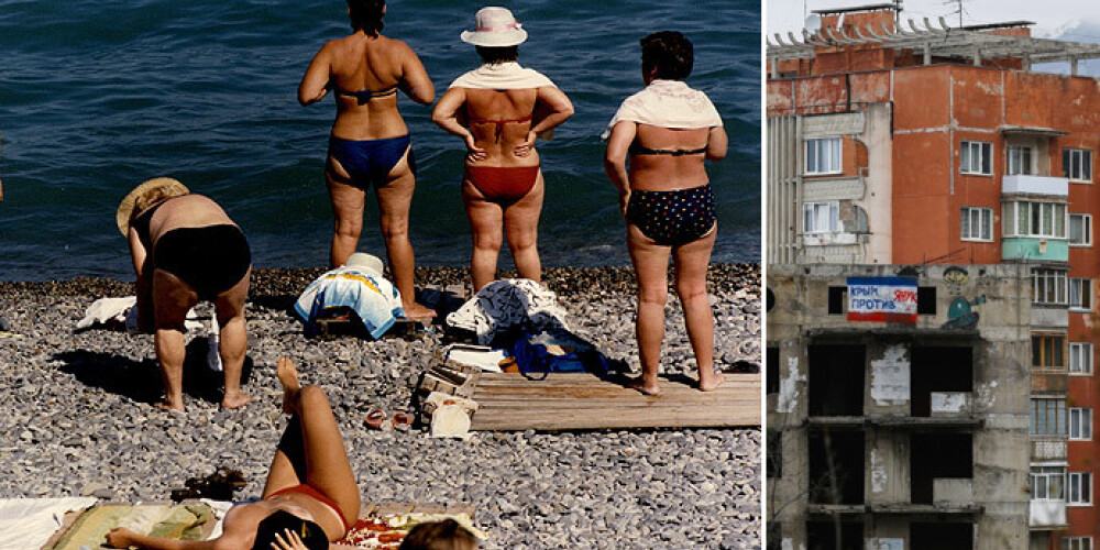 Krimas pludmales nav pavisam tukšas, taču tās ne tuvu nav tik pilnas, kādas bija pirms gada. Kūrorts savu spozmi zaudē.