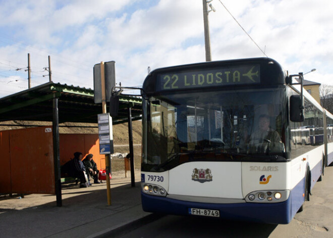 Par transporta kustības grafikiem biežāk uzzina Rīgas satiksmes mājas lapā