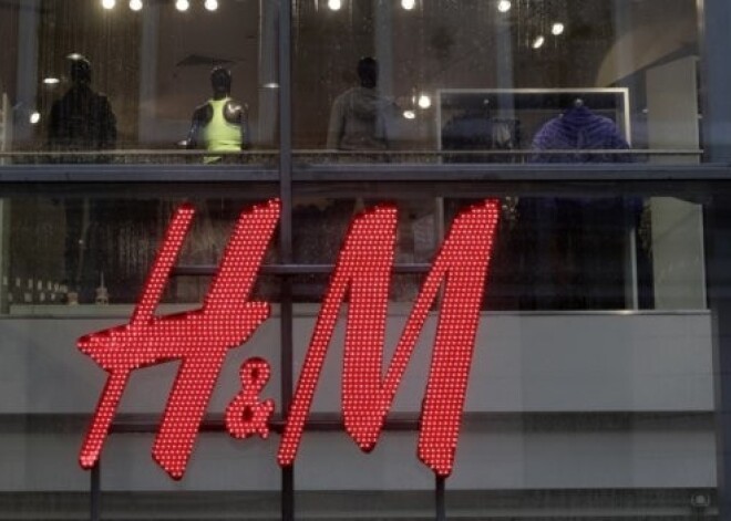 Ievērojamās peļņas iespaidā masu produkcijas apģērbu zīmols "H&M" Latvijā grib paplašināties