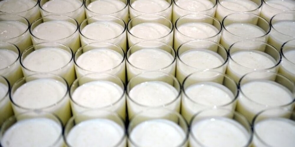 Дуклавс напомнил, что латвийские молочные продукты экспортируются в Литву, которую также затронули санкции