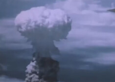 Uz Nagasaki nomestā atombumba nogalināja aptuveni 74 000 cilvēku.