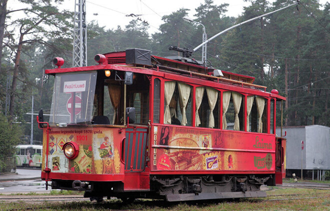 Savulaik rīdziniekiem tika solīta jauna tramvaja līnija – no Grīziņkalna līdz Viesturdārzam. Rīdzinieki jau simts gadus gaida šo jauno sabiedriskā transporta maršrutu.