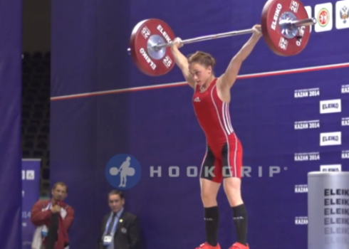 Jaunā svarcēlāja Rebeka Koha izcīna Latvijai bronzas medaļu pasaules jaunatnes olimpiādē