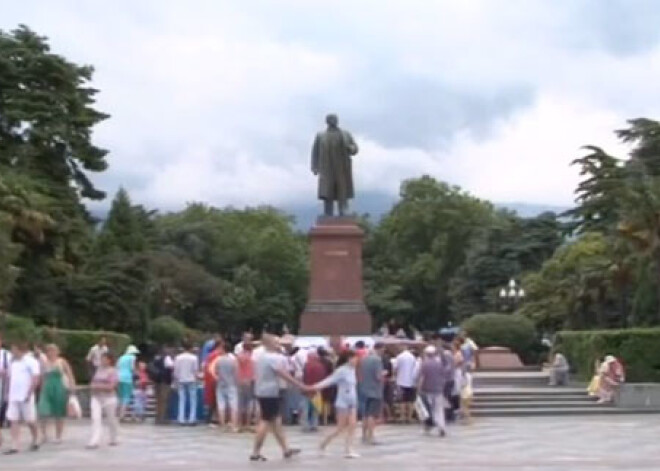 Krimas tatāri: Krimā valda ciniskāks režīms nekā padomju laikā. VIDEO