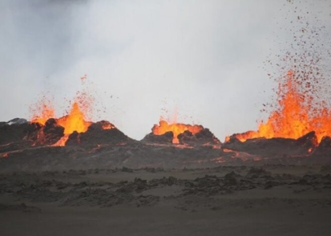 Islande paaugstina aviācijas trauksmi Bardarbungas vulkāna aktivitātes dēļ