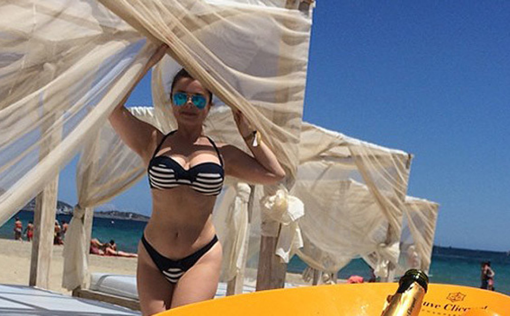 Фото в купальниках наташи Фото в купальниках наташи