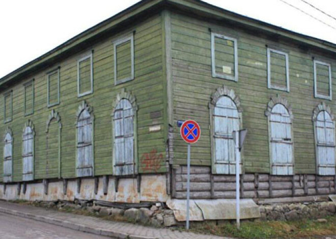 Rēzeknē sāk restaurēt vietējo ebreju lepnumu - Zaļo sinagogu. VIDEO