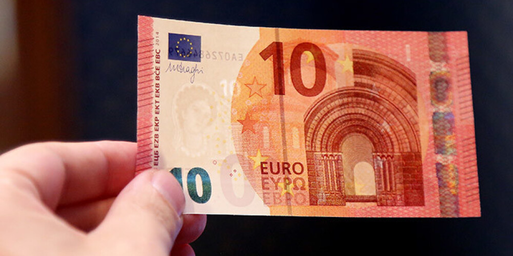 Jaunā desmit eiro banknote mūsu maciņos nonāks pēc nedēļas. VIDEO