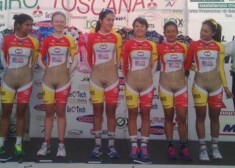 Журналисты гадают, что это было: попытка привлечь внимание к женской сборной Колумбии или просто просчет дизайнера?