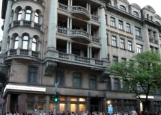 Проект вызвал большой интерес общественности, поэтому Минкультуры поддерживает сохранение Углового дома как постоянной экспозиции