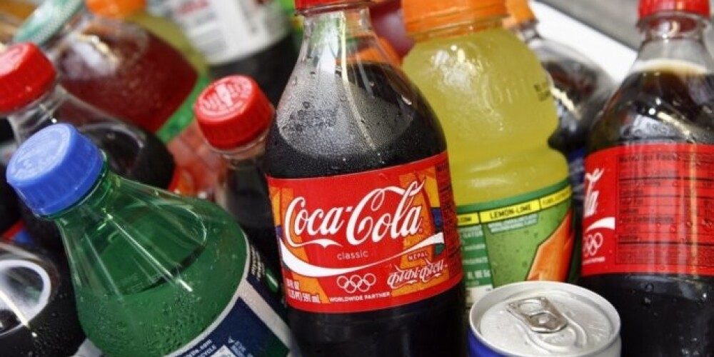 Lai cīnītos ar resnumu, "Coca-Cola", "Pepsi" un "Dr.Pepper" samazinās kaloriju skaitu