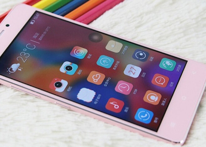 Telefons Gionee Elife iekļūst Ginesa rekordu grāmatā. FOTO