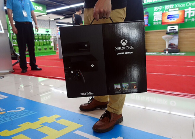 Ķīnā beidzot iznāk "Xbox One" konsole. FOTO