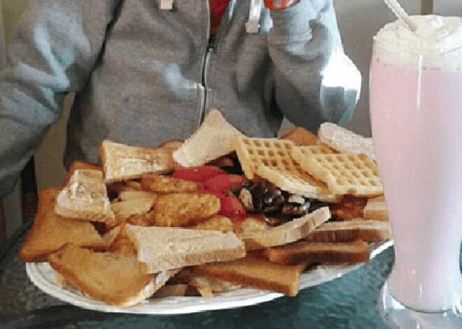 Убойный завтрак на 8000 калорий