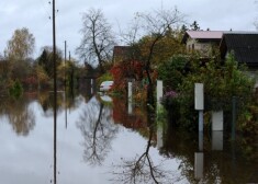 На прошлой неделе из-за интенсивных дождей река Урга вышла из берегов и затопила дома местных жителей
