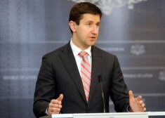 Министр экономики Вячеслав Домбровский