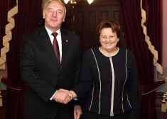 Берзиньш поручил Страуюме формирование нового правительства