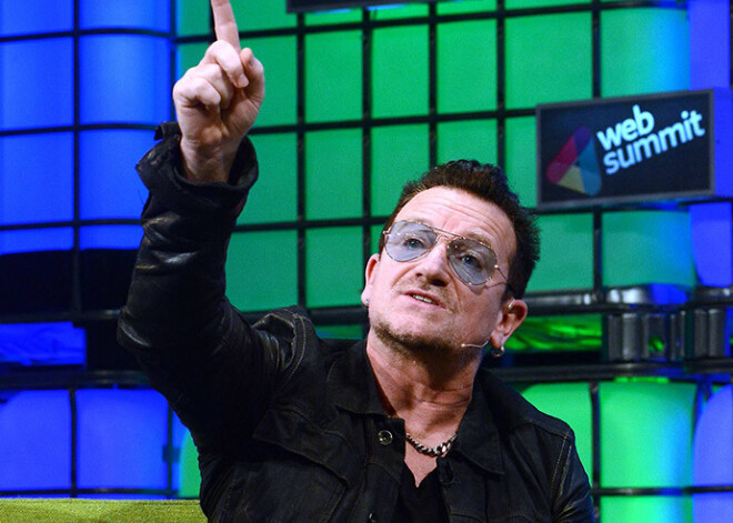 "U2" līderis Bono par mata tiesu paglābies no nāves