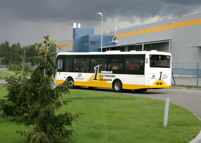 Valsts svētkos sabiedriskais transports bez maksas arī Jelgavā, Jēkabpilī un Jūrmalā