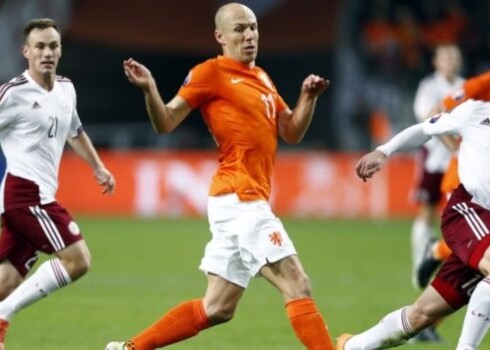 Latvijas futbola izlase piedzīvo pamatīgu sagrāvi pret Nīderlandi