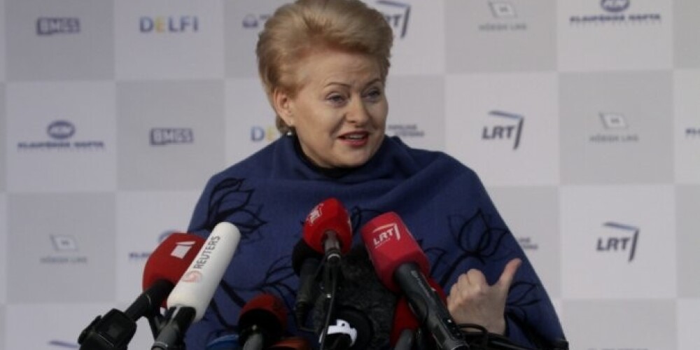 Ранее Грибаускайте сравнила президента России Владимира Путина с Иосифом Сталиным и Адольфом Гитлером, а Россию — с «Исламским государством»
