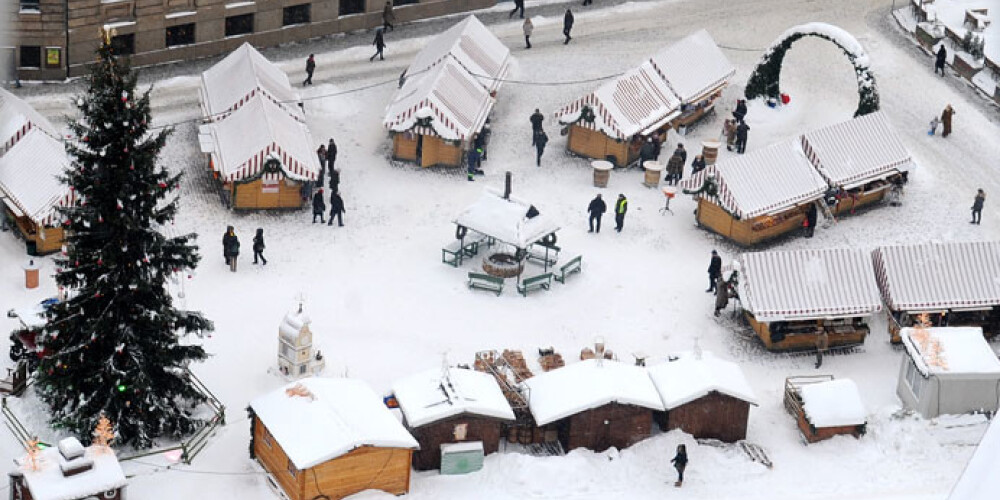 Pirmajā Adventē Rīgā tiks iedegta svētku egle un sāks darboties Ziemassvētku tirdziņi