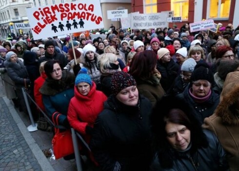 Вчера в Риге прошел пикет учителей