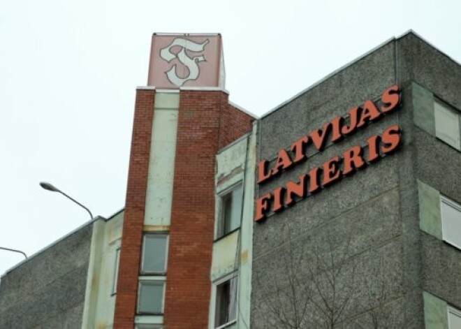 Пожар на Latvijas Finieris: производство возобновилось почти полностью