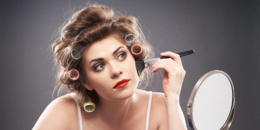 Stress veicina pumpu parādīšanos, tāpēc pirms pasākumiem iesakām - mazāk stresa, vairāk miega.