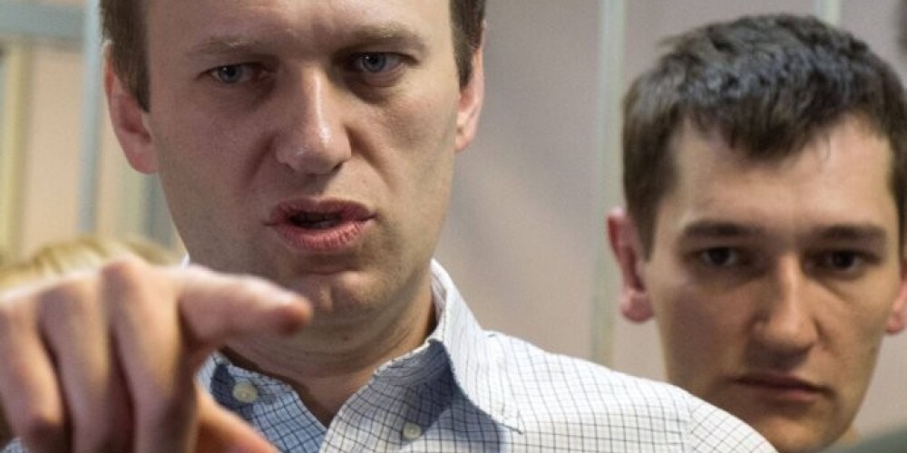 Навальный отказывается сидеть под домашним арестом
