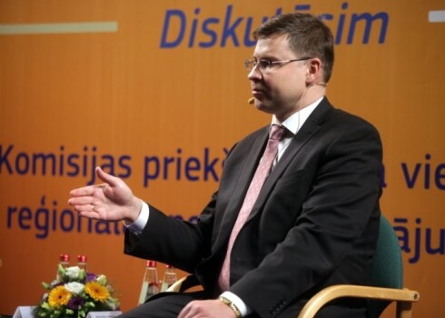 Eiropas Komisijas priekšsēdētāja vietnieks ar atbildību par eiro un sociālo dialogu Valdis Dombrovskis.