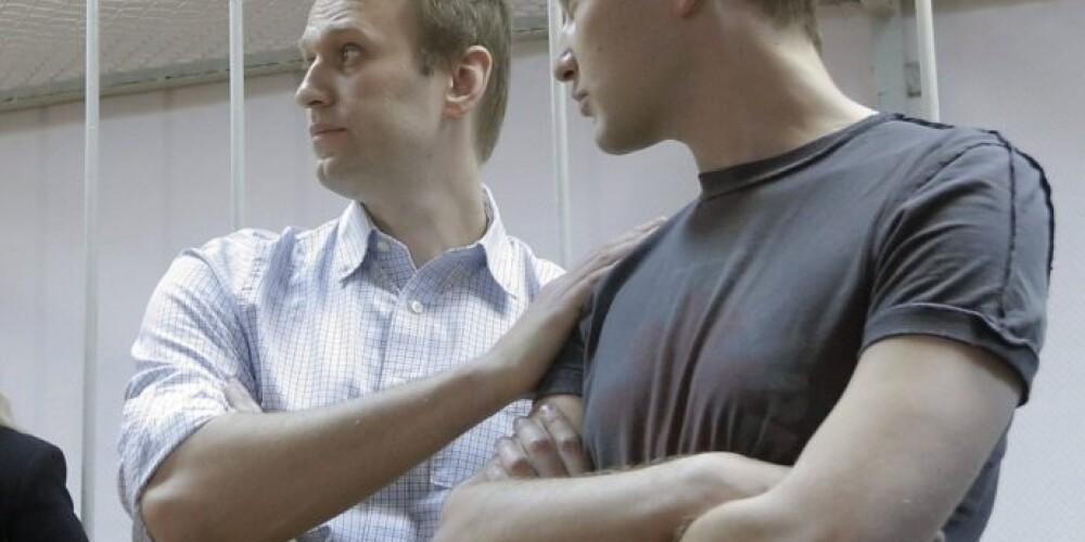 Защита обжаловала приговор братьям Навальным