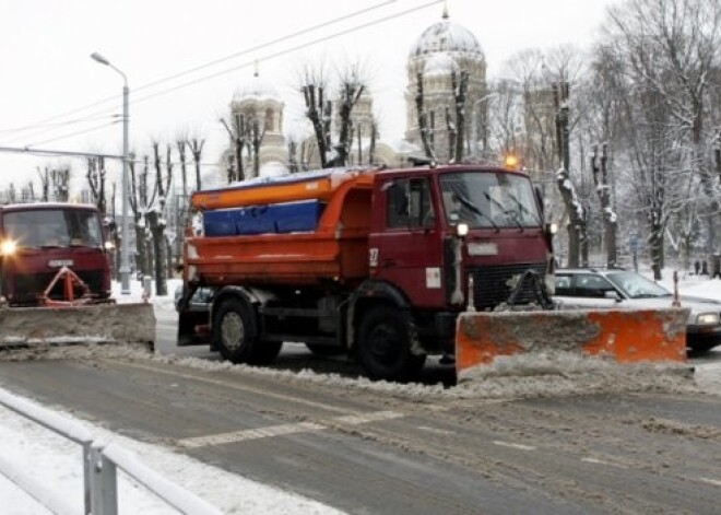 Kopš ziemas sezonas sākuma ceļu uzturēšanai izlietoti 7,3 miljoni eiro