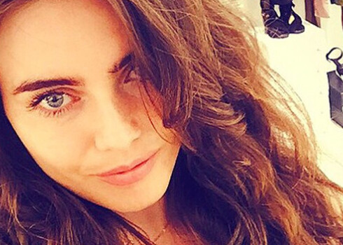 Помимо всего прочего, Виктория Крутая изучала журналистику в нью-йоркском Fordham University и проходила практику в американском журнале Glamour