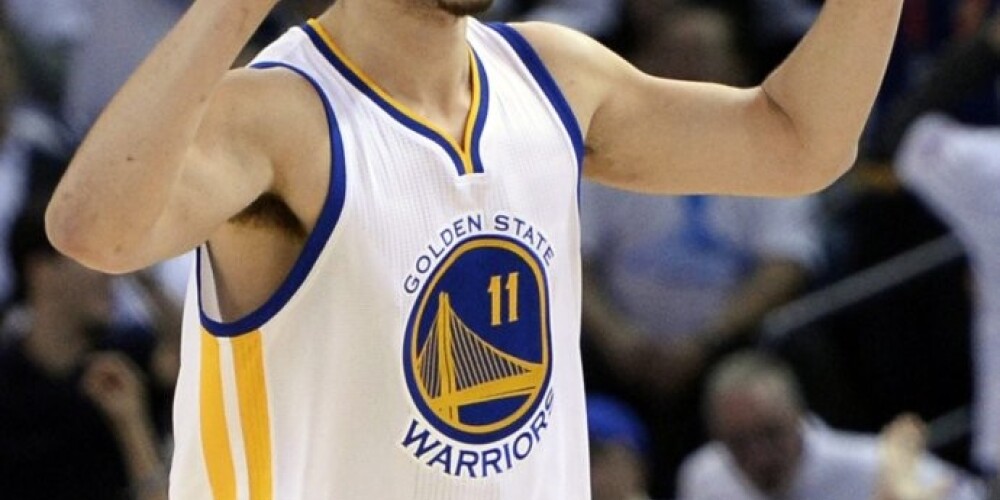 "Warriors" basketbolists Tompsons ar 37 punktiem ceturtdaļā sasniedz NBA rekordu