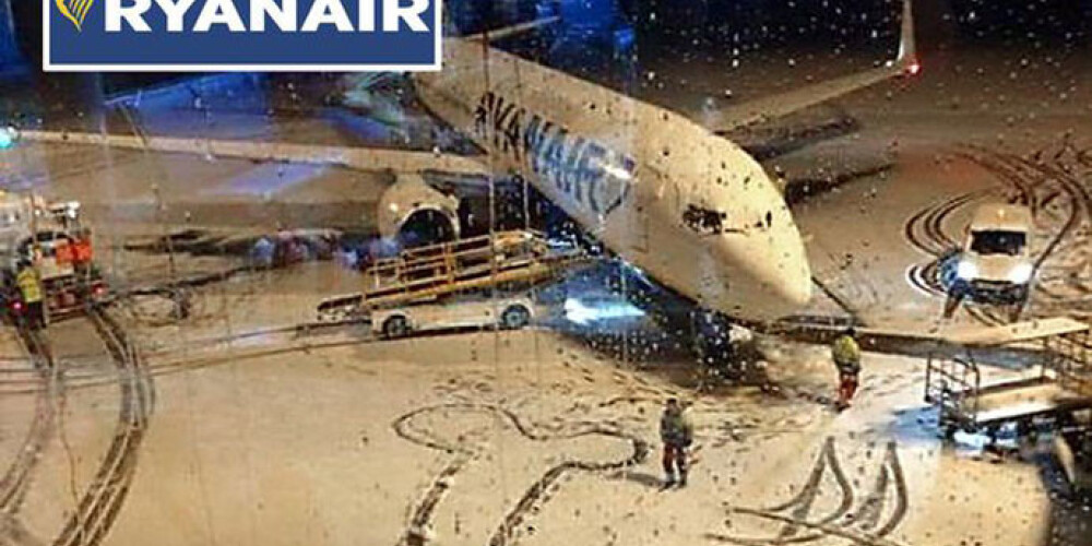 Loceklis lidlauka sniegā internetā kļuvis gluži vai par aviokompānijas zīmolu.