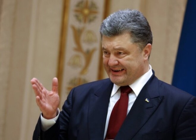Порошенко сообщил о создании буферной зоны в Донбассе