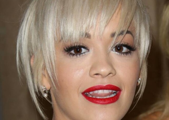 Dziedātāja Rita Ora