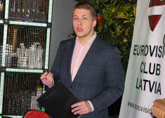 Bijušais LTV „Panorāma” žurnālists un Latvijas Eirovīzijas fanu kluba dibinātājs Miroslavs Kodis, neskatoties uz to, ka Latvijā netiek rīkots konkurss ar nosaukumu „Eirovīzija”, fanu kluba simpātijas balvu tomēr pasniegs.