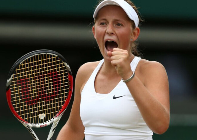 Aļona Ostapenko pakāpusies uz rekordaugstu vietu WTA rangā