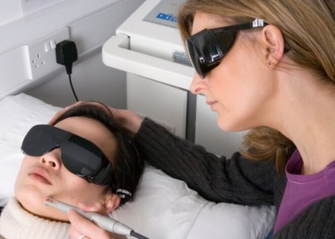 Kuras lāzerprocedūras sejai vislabāk veikt tagad, ziemā?