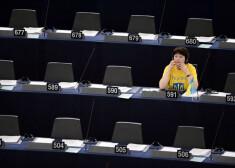 Eiroparlamenta deputāte Sandra Kalniete.