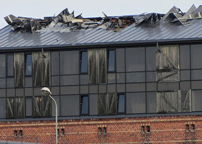 Ugunsgrēks izpostījis vienu no lepnākajām Liepājas viesnīcām – "Promenade Hotel". VIDEO